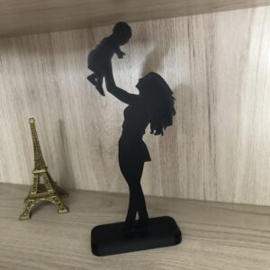 Escultura de mesa Dia das Mães para decoração (Mãe e filho)