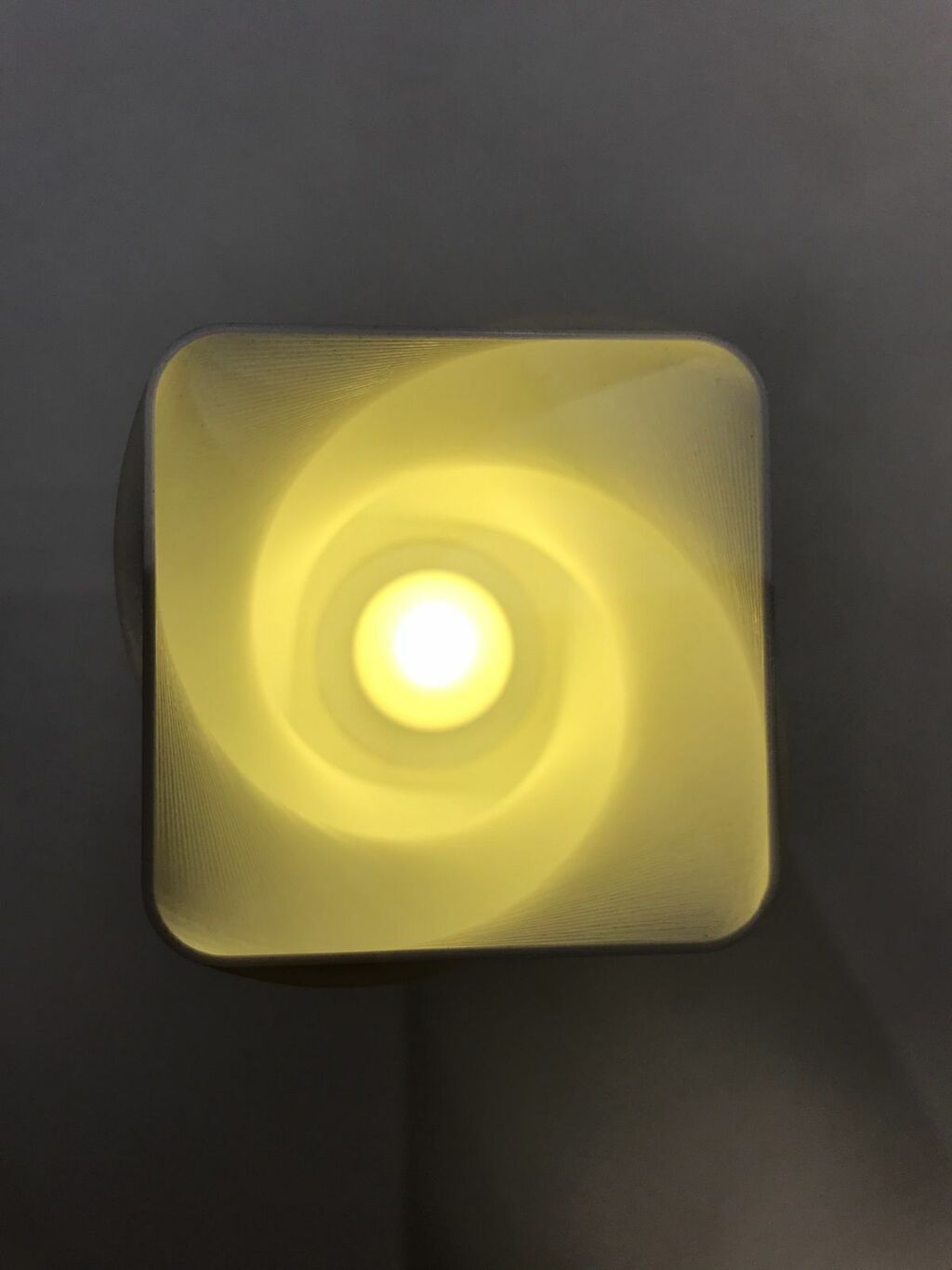 Luminária de LED SEM Fio para mesa - Imagem 5