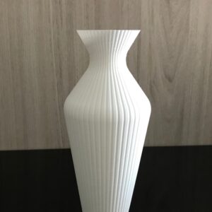 Vaso para decoração com linhas em detalhe